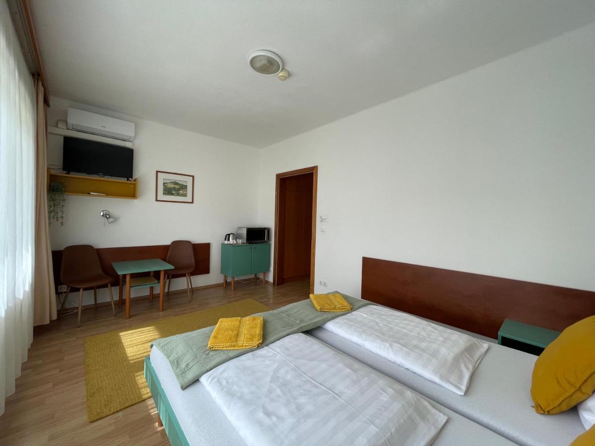 Hello Balcsi Apartmanhaz Tihany Buitenkant foto