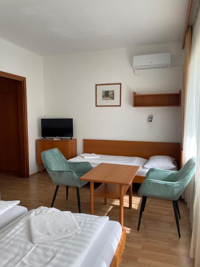 Hello Balcsi Apartmanhaz Tihany Buitenkant foto