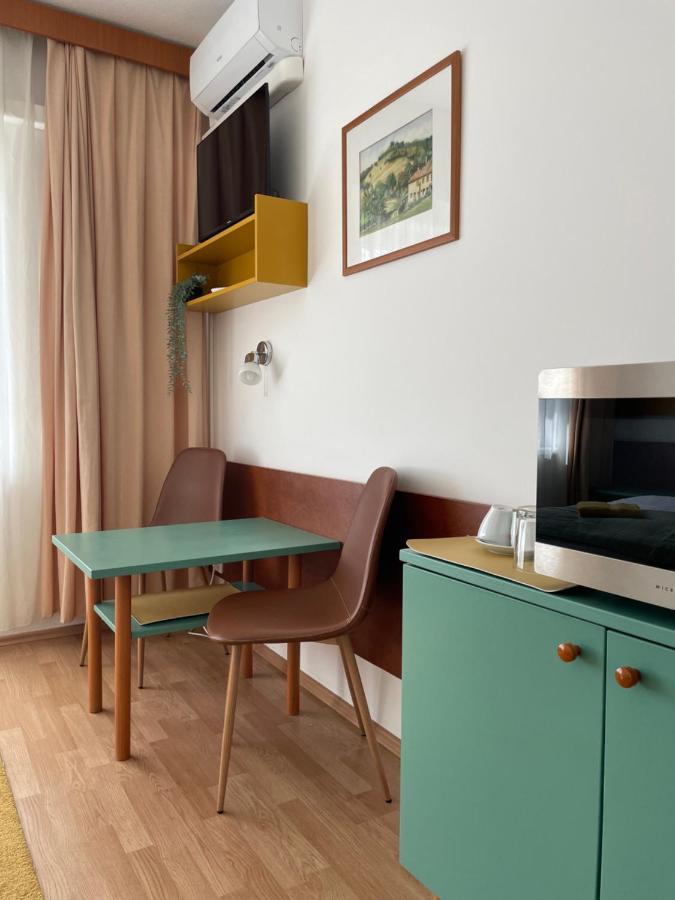 Hello Balcsi Apartmanhaz Tihany Buitenkant foto