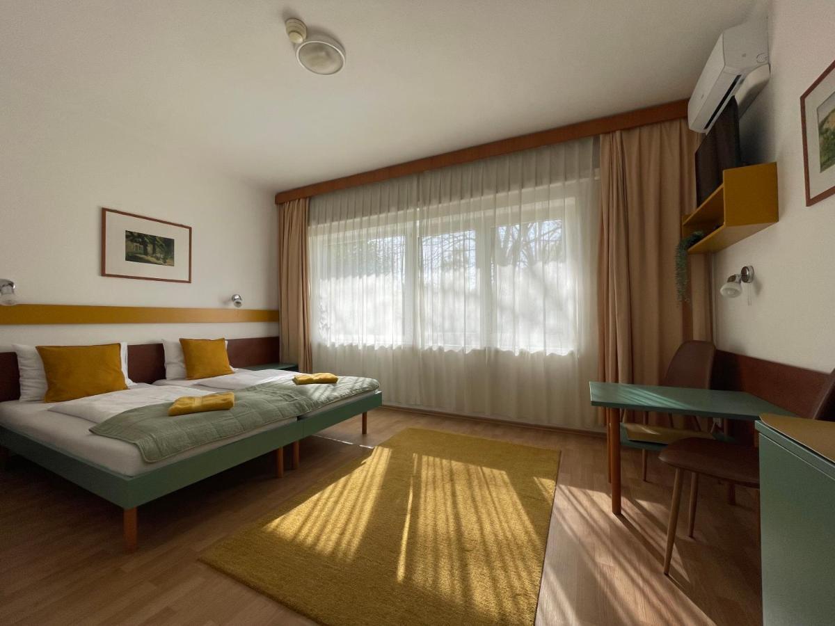 Hello Balcsi Apartmanhaz Tihany Buitenkant foto