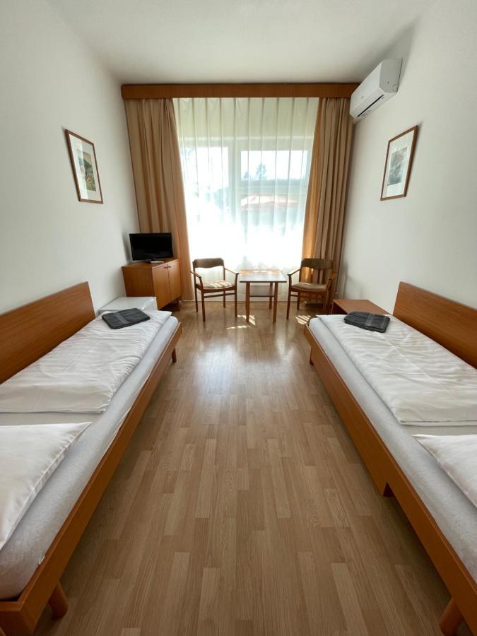 Hello Balcsi Apartmanhaz Tihany Buitenkant foto