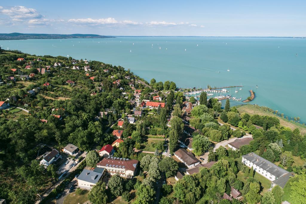 Hello Balcsi Apartmanhaz Tihany Buitenkant foto