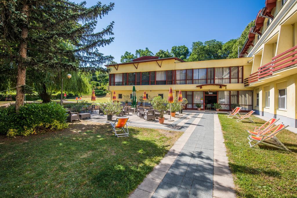 Hello Balcsi Apartmanhaz Tihany Buitenkant foto